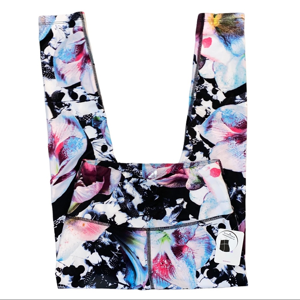 NWT Alive Magnetics Active Capri